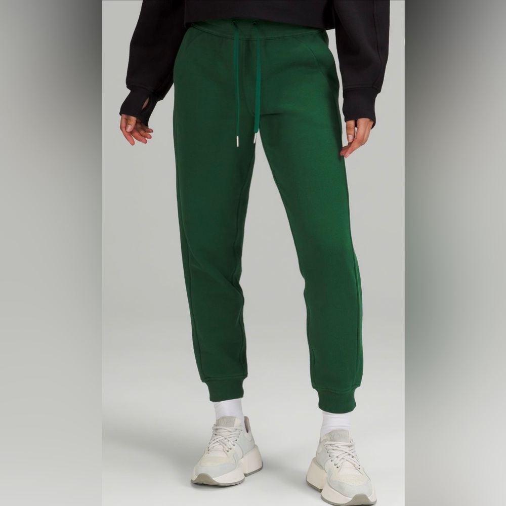 Lululemon Scuba High-Rise Jogger Sweatpants